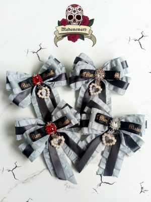 Rose Garden Series – Brooch 2 in 1 Love Charm